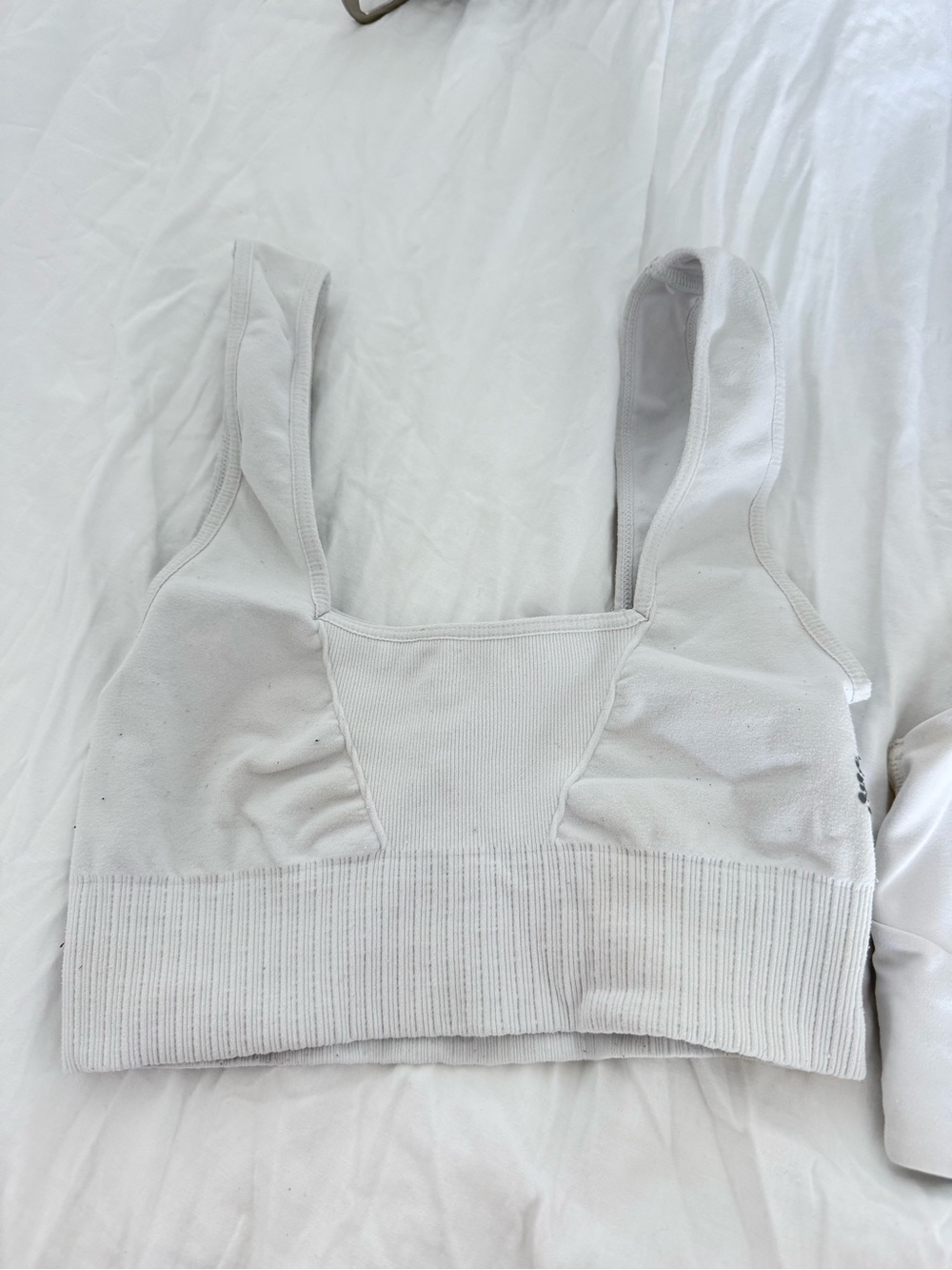 Seamless White Ribbed Bralette - Comfortable Everyday Support